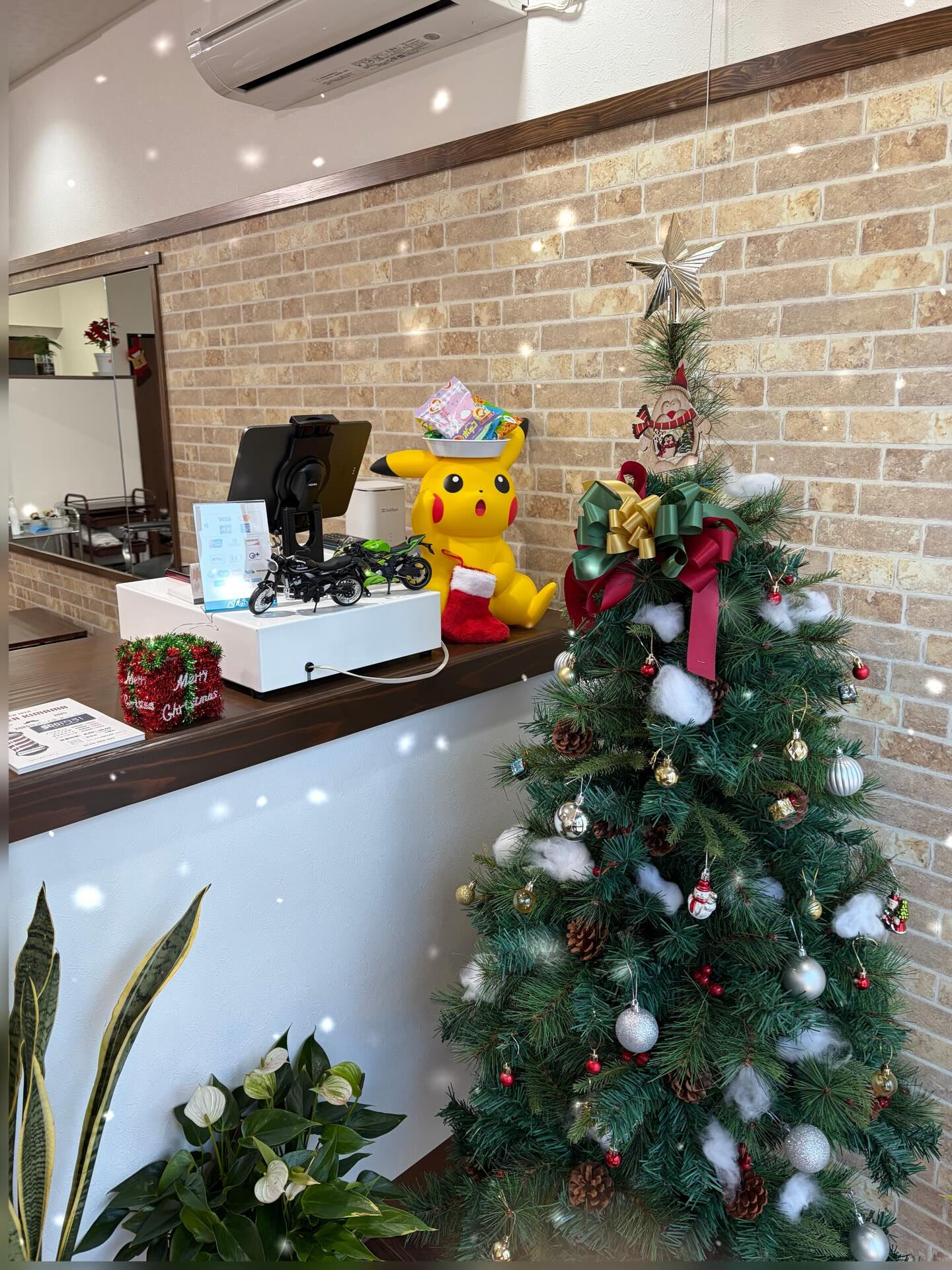 店内をクリスマス仕様にしてみました😊